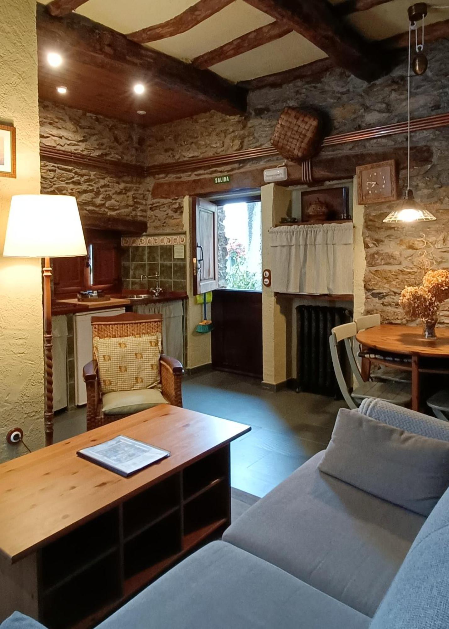 La Cabana´l Cachican Cangas De Narcea Habitación foto